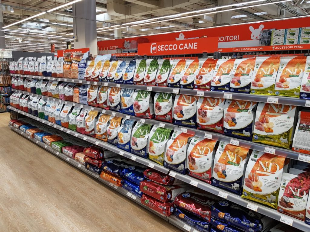 Conad inaugura a Bologna il suo pet shop più grande PetB2B