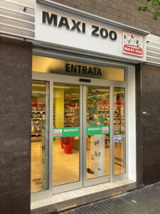 Maxi Zoo Roma small format