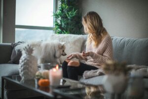 Il 10 luglio PoliDesign ha organizzato un webinar su ambiente e pet therapy